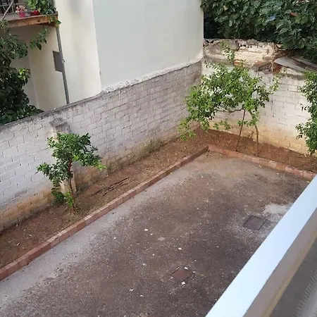 アパート στην παραλία της καλαμάτας *